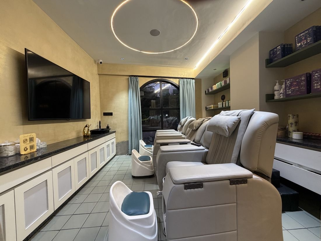 Papa Bear Salon